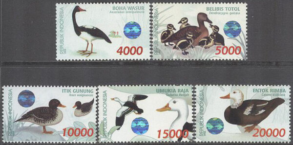 Indonesien - M 1828-1832 Fåglar - Änder bla Salvadoriand, serie 5 kpl **