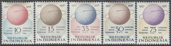 Indonesien - M  224-228 Internationella Geofysiska året 1957/1958, serie 5 kpl **