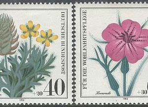 Tyskland – M 1059, 1061 Blommor – Hotade bla Åkerklätt, 2 olika **