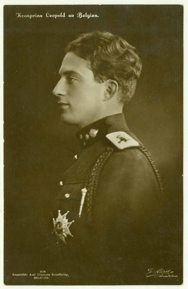 Kronprins Leopold av Belgien, obeg