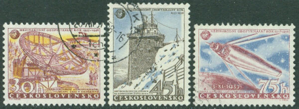 Tjeckoslovakien - M 1055-1057 Int. Geofysiska året - Satellit, 3 kpl