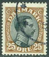Danmark – F  141 Chlristian X, 25 öre svart/brun stpl