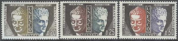 Frankrike - UNESCO - M T    1-3 Tjänstemärken - UNESCO, 3 kpl **