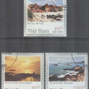 Vietnam – M 3221-3223 A Kustlandskap bla Fiskebåtar vid Sa Huỳnh, 3 kpl