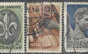 Nederländerna – M  301-303 Scouting – Världsträff 1937, 3 kpl stpl