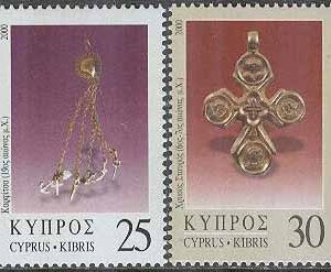 Cypern – M  946-947 Smycken bla Örhängen, 2 olika **