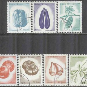 Guinea-Bissau – M 1026-1032 Frukt bla Paprika, 7 kpl stpl