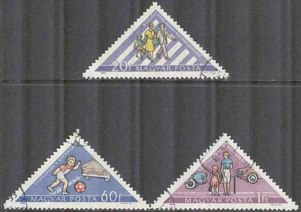 Ungern - M 2064-2066 A Säkerhet i Trafiken bla Barn & Bilar, 3 kpl stpl