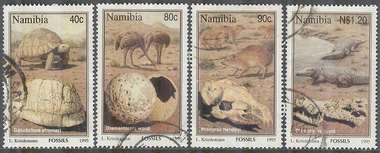 Namibia – M  789-792 Fossiler av olika Djur, 4 kpl stpl