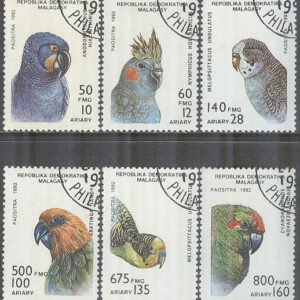 Madagaskar – M 1423-1428 Fåglar – Papegojor bla Jandayaparakit, 6 olika stpl