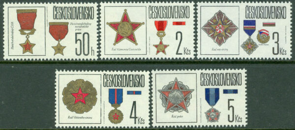 Tjeckoslovakien - M 2897-2901 Statsutmärkelser och ordnar, 5 kpl **