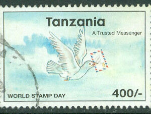 Tanzania – M 3071 Världspostdagen, brevduva. 400 Sh stpl