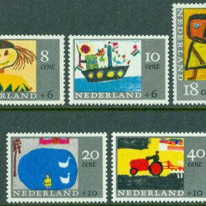 Nederländerna – M  850-854 ”Voor het kind” 1965  barnteckningar, 5 kpl **