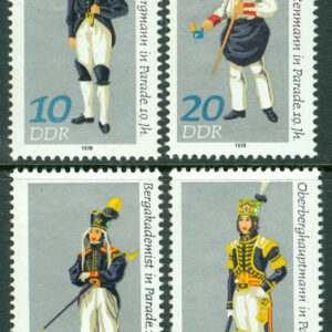 DDR – M 2318-2321 Paraddräkter från gruv- och metallurgi, 4 kpl **