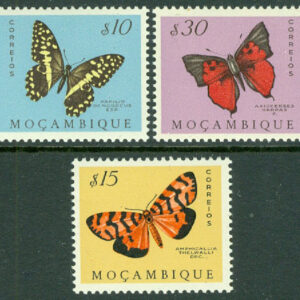 Mocambique – M  417-418, 420 Fjärilar, 3 ol **