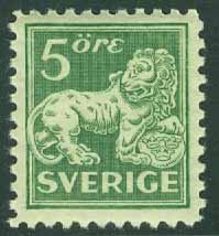 Sverige – F  143C Stående lejon 5 öre grön typ II **