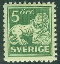 Sverige – F  143C Stående lejon 5 öre grön typ II **