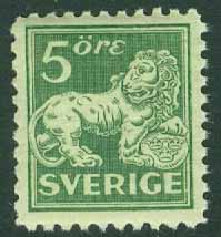 Sverige – F  143C Stående lejon 5 öre grön typ II **