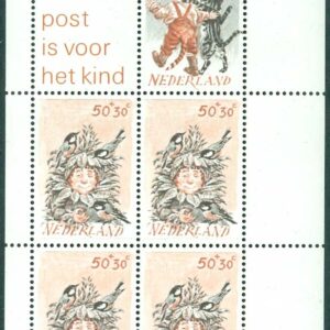 Nederländerna – M BL  24 Voor het Kind 1982. Barn-djur relationer, block **