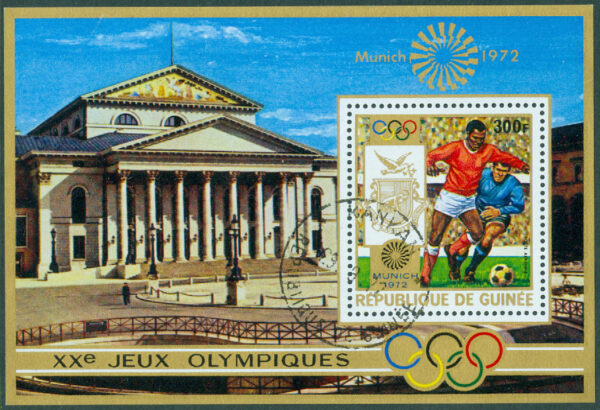 Guinea - M BL  33 A OS i München 1972, fotboll. Stämplat block