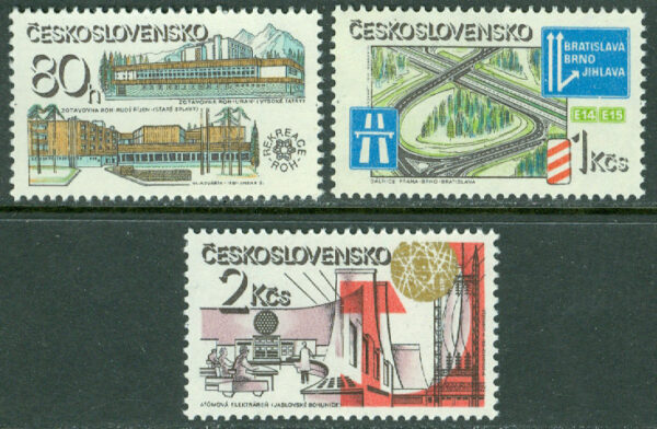 Tjeckoslovakien - M 2619-2621 Socialistiska framgångar vid uppbyggnaden av Tjeckoslovakien, 3 kpl **