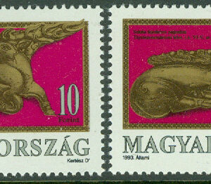 Ungern – M 4234-4235 Skytiska smycken, 2 kpl **