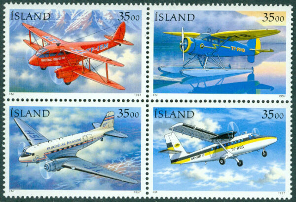 Island - F  901-904 Postflyg II - Flygplan bl.a. Douglas DC 3, 4-block kpl **