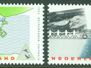 Nederlländerna – M 1305-1306 Färdigställande av stormflodsbarriären i Rhendeltat, 2 kpl **