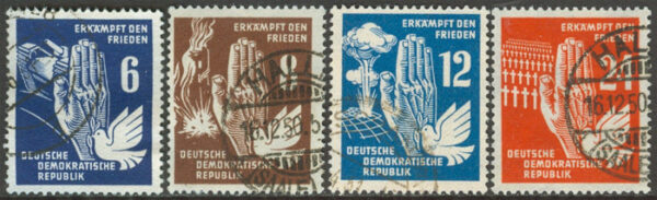 DDR - M  276-279 Kampen för Freden - Fredsduvor, 4 kpl stpl