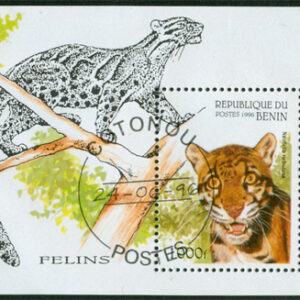 Benin – M BL  19 Vilda katter, leopard. Block stpl