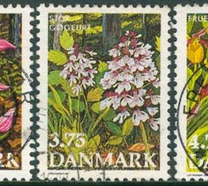 Danmark – F 1009-1011 Blommor bla Guckusko, serie 3 olika