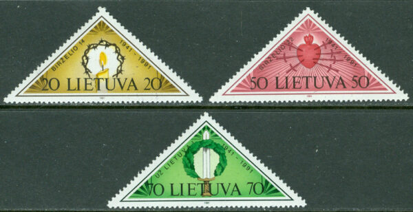 Litauen - M  477-479 50-årsdagen av de tragiska händelserna i juni, 3 kpl **