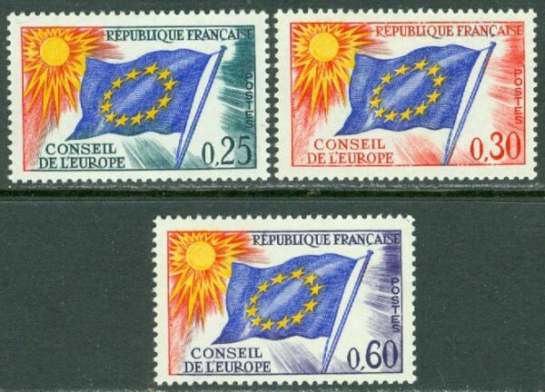 Frankrike - Europarådet - M T   10-12 Tjänstemärken - Europarådet - Flaggor, 3 kpl **