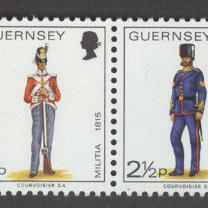 Guernsey – M   93, 97 Militäruniformer, Häfte med 8 märken kpl **