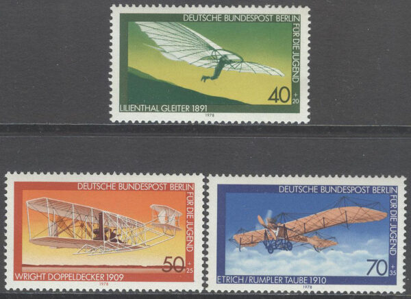 Berlin - M  564-566 Flygplan - Gondol - Glidflyg, serie 3 olika **