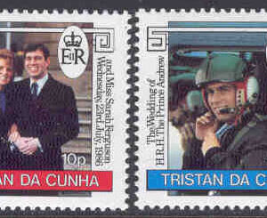 Tristan da Cunha – M  410-411 Bröllop mellan prins Andrew och Sarah Ferguson, 2 kpl**