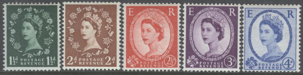 England - M  320-324 Y Drottning Elisabeth II, serie 5 olika **