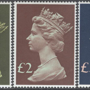 England – M  732-734 Drottning Elisabeth II – Storformat, serie 3 kpl **