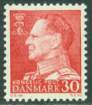 Danmark – F  417 b Frederik IX 30 öre röd  **