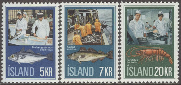 Island - F  494-496 Fiskeindustri - Fiskar och havsdjur, 3 kpl **