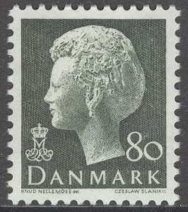 Danmark – F  584 Drottning Margrethe. Typ I 80 öre grön **