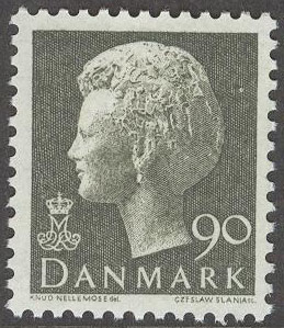 Danmark – F  648 Drottning Margrethe. Typ I 90 öre svartgrön **