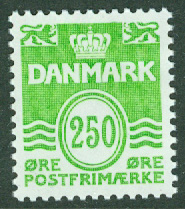 Danmark – F  848 Våglinjetyp utan hjärtan 250 öre ljusgrön **