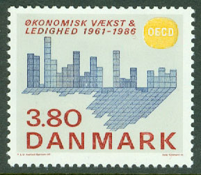 Danmark – F  913 OECD 25 år, 1 kpl **