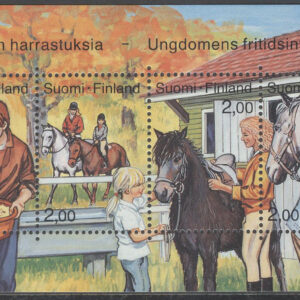 Finland – F 1121-1124 (BL 6) Ungdomens fritidsintressen I – Ridning , block kpl  **