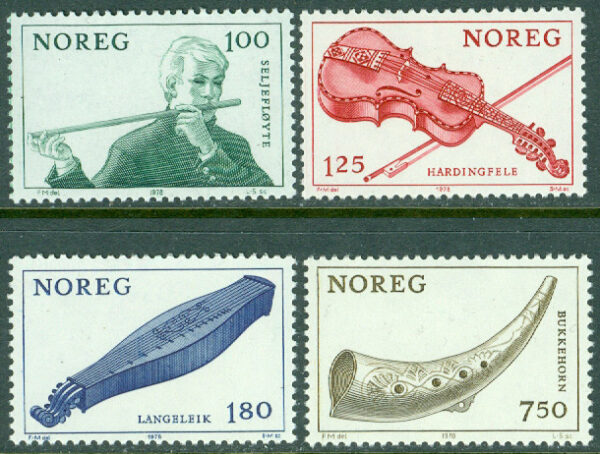 Norge - F  816-819 Norska folkinstrument I bl.a. sälgflöjt, 4 kpl **
