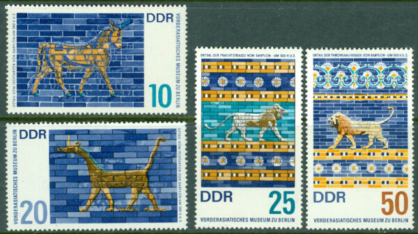 DDR - M 1229-1232 Östasiatiska muséet, Berlin. Konstverk, 4 kpl **