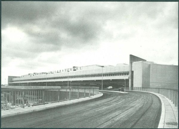 Sverige - 1976.10.30 STOCKHOLM ARLANDA Invigningen Arlanda International - Bild 2