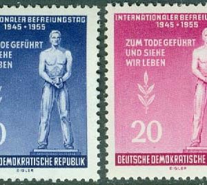 DDR – M  459-460A Internationella dagen för befrielse från fascismen, 2 kpl **