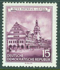 DDR – M  493 Restaurerade historiska byggnader, 15 Pf **